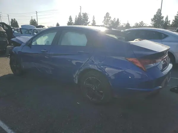 KMHLM4AJ0PU075750 2023 HYUNDAI ELANTRA - Image 2