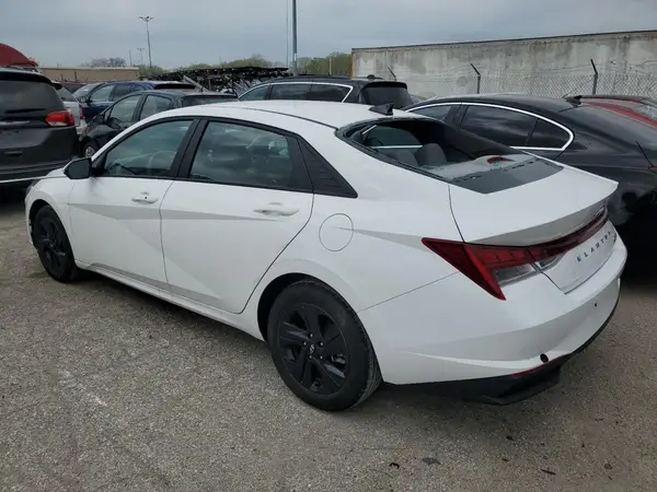 KMHLM4AJ0PU076686 2023 HYUNDAI ELANTRA - Image 2