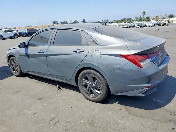 KMHLM4AJ0PU077806 2023 HYUNDAI ELANTRA - Image 2