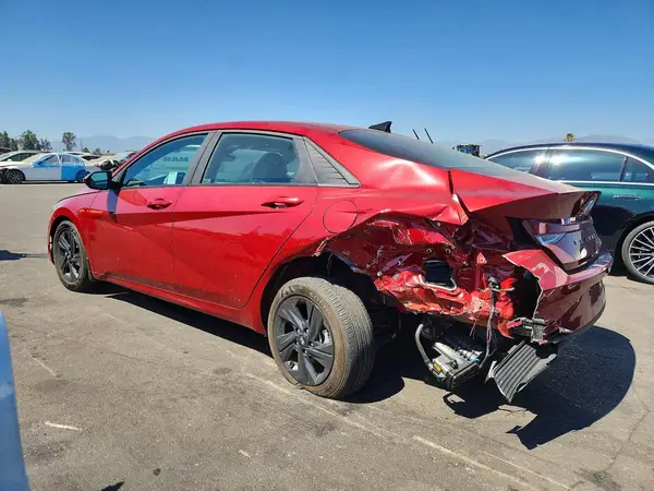 KMHLM4AJ0PU080527 2023 HYUNDAI ELANTRA - Image 2