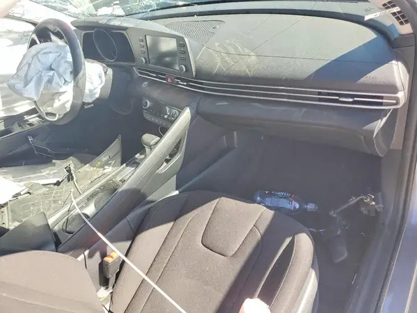 KMHLM4AJ0PU082830 2023 HYUNDAI ELANTRA - Image 8