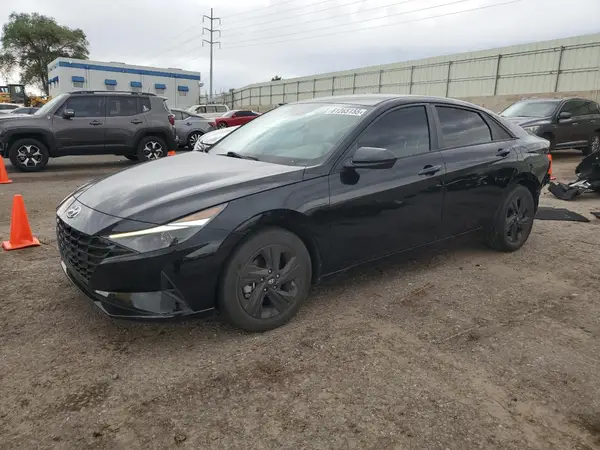 KMHLM4AJ1NU021001 2022 HYUNDAI ELANTRA - Image 1