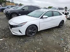 KMHLM4AJ1NU028420 2022 HYUNDAI ELANTRA