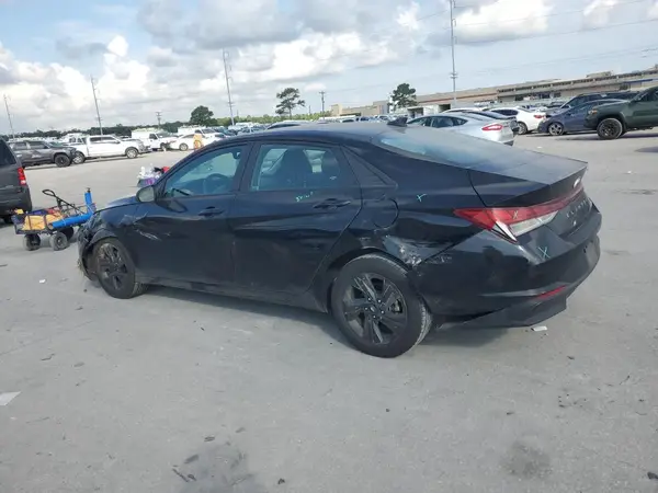 KMHLM4AJ1NU031317 2022 HYUNDAI ELANTRA - Image 2