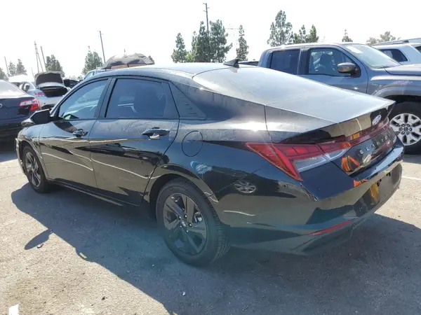 KMHLM4AJ1PU044913 2023 HYUNDAI ELANTRA - Image 2