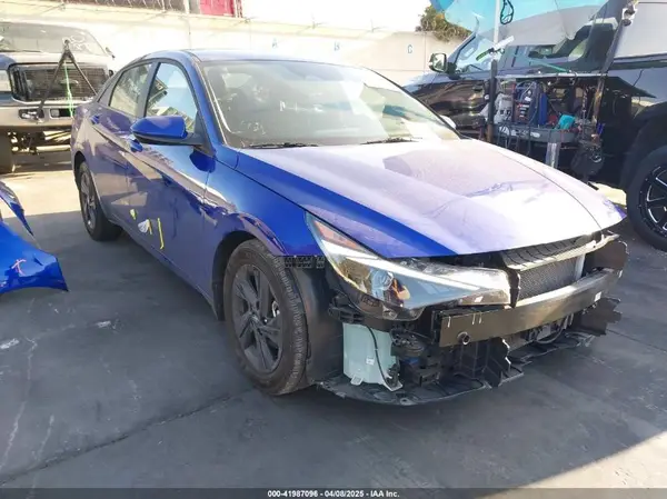 KMHLM4AJ1PU073473 2023 HYUNDAI ELANTRA - Image 1