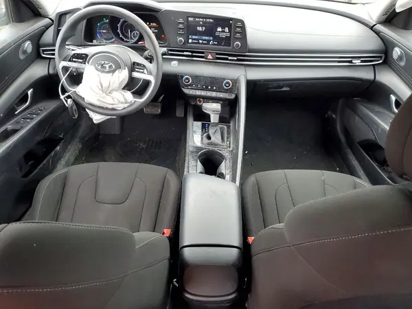 KMHLM4AJ1PU078852 2023 HYUNDAI ELANTRA - Image 8
