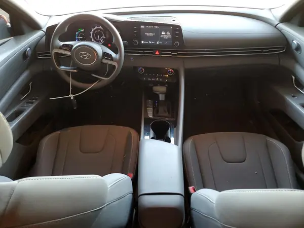 KMHLM4AJ1PU079113 2023 HYUNDAI ELANTRA - Image 8