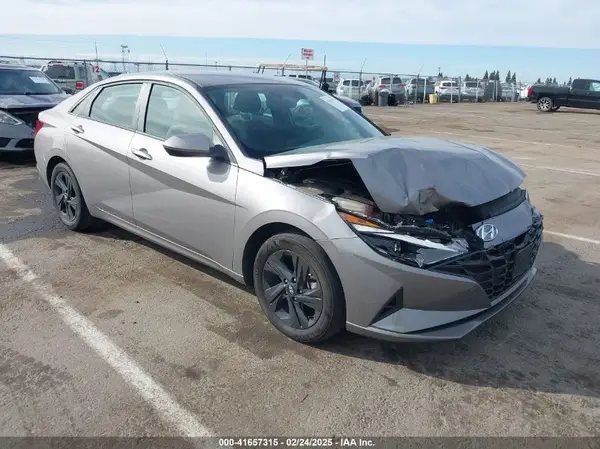 KMHLM4AJ1PU080245 2023 HYUNDAI ELANTRA - Image 1