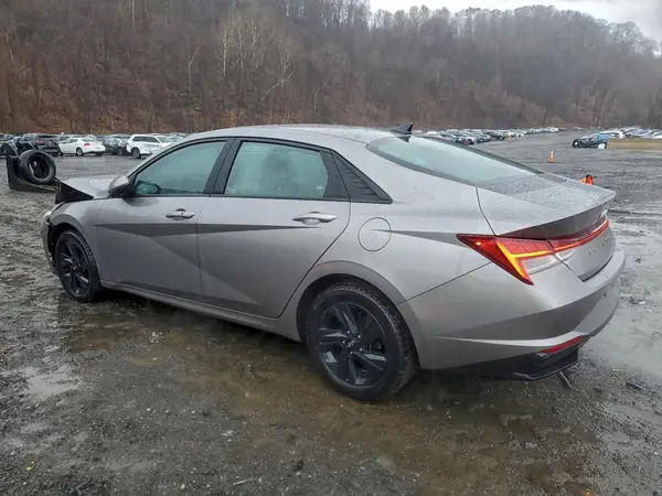 KMHLM4AJ1PU082318 2023 HYUNDAI ELANTRA - Image 2