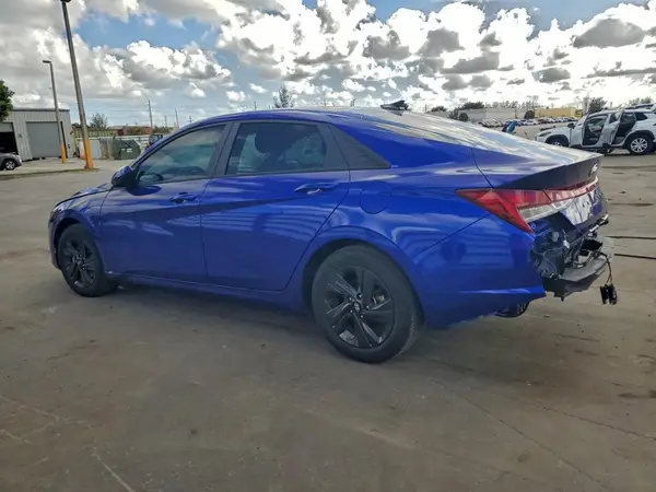 KMHLM4AJ1PU084750 2023 HYUNDAI ELANTRA - Image 2