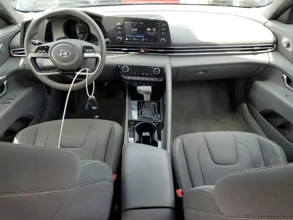 KMHLM4AJ1PU087857 2023 HYUNDAI ELANTRA - Image 8