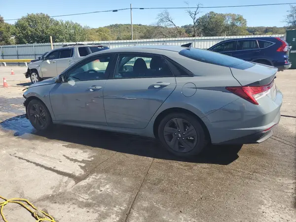 KMHLM4AJ2MU004125 2021 HYUNDAI ELANTRA - Image 2
