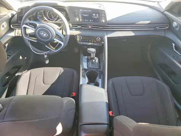 KMHLM4AJ2MU008384 2021 HYUNDAI ELANTRA - Image 8