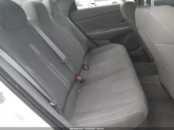 KMHLM4AJ2MU008840 2021 HYUNDAI ELANTRA - Image 8
