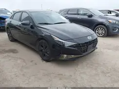 KMHLM4AJ2NU032069 2022 HYUNDAI ELANTRA
