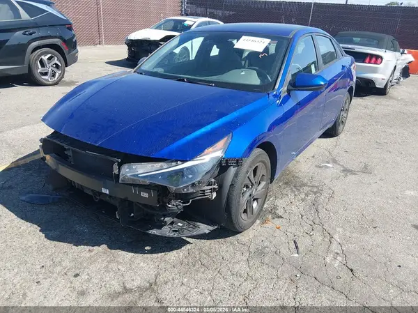 KMHLM4AJ2PU034293 2023 HYUNDAI ELANTRA - Image 2