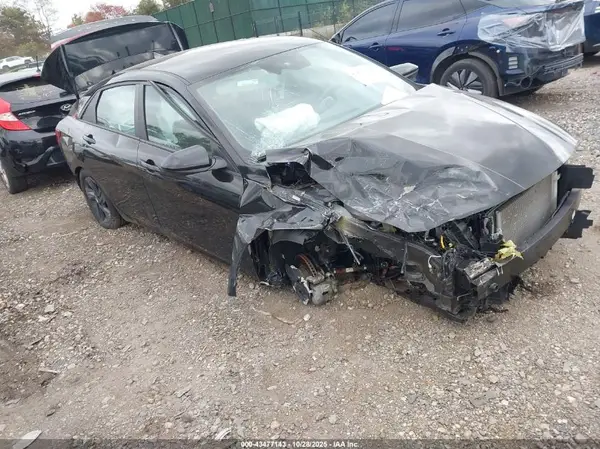 KMHLM4AJ2PU040336 2023 HYUNDAI ELANTRA - Image 1