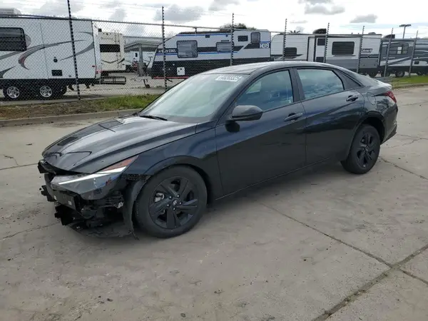 KMHLM4AJ2PU052373 2023 HYUNDAI ELANTRA - Image 1