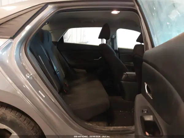 KMHLM4AJ2PU054723 2023 HYUNDAI ELANTRA - Image 8