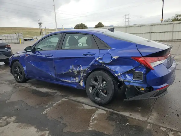 KMHLM4AJ2PU055239 2023 HYUNDAI ELANTRA - Image 2