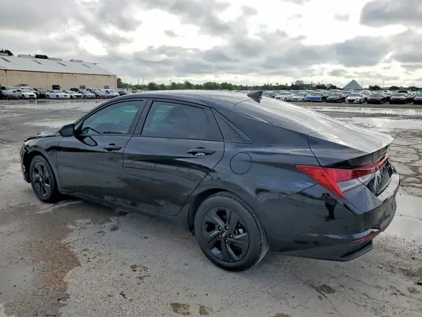 KMHLM4AJ2PU077080 2023 HYUNDAI ELANTRA - Image 2