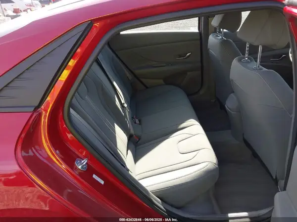 KMHLM4AJ2PU081260 2023 HYUNDAI ELANTRA - Image 8