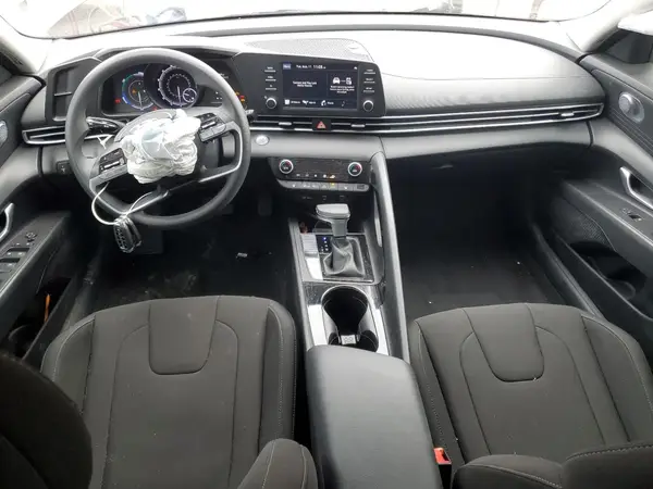 KMHLM4AJ2PU086264 2023 HYUNDAI ELANTRA - Image 8