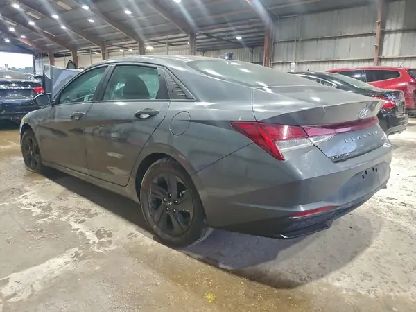 KMHLM4AJ2PU088385 2023 HYUNDAI ELANTRA - Image 2