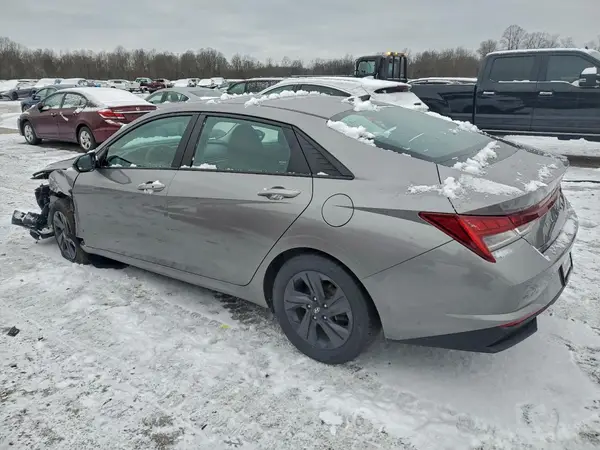 KMHLM4AJ3MU007356 2021 HYUNDAI ELANTRA - Image 2