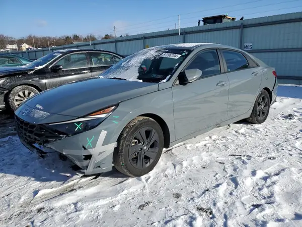 KMHLM4AJ3NU023865 2022 HYUNDAI ELANTRA - Image 1
