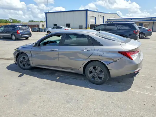 KMHLM4AJ3PU035694 2023 HYUNDAI ELANTRA - Image 2