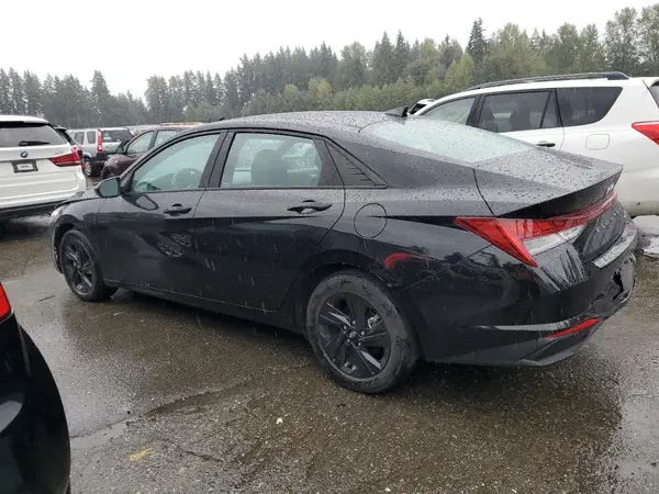 KMHLM4AJ3PU037297 2023 HYUNDAI ELANTRA - Image 2