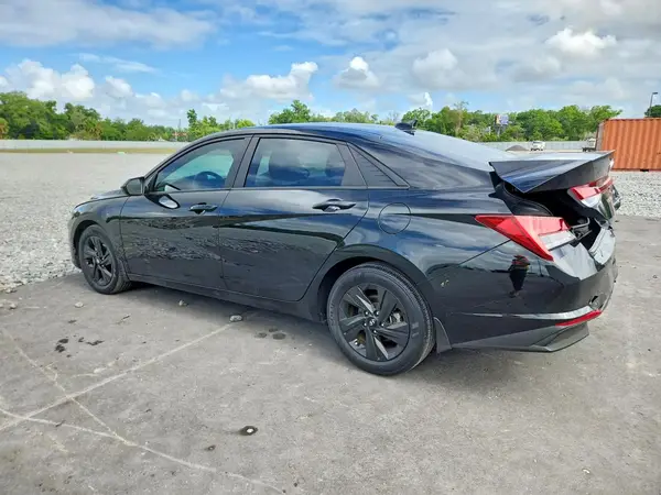 KMHLM4AJ3PU039745 2023 HYUNDAI ELANTRA - Image 2