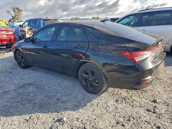 KMHLM4AJ3PU039776 2023 HYUNDAI ELANTRA - Image 2