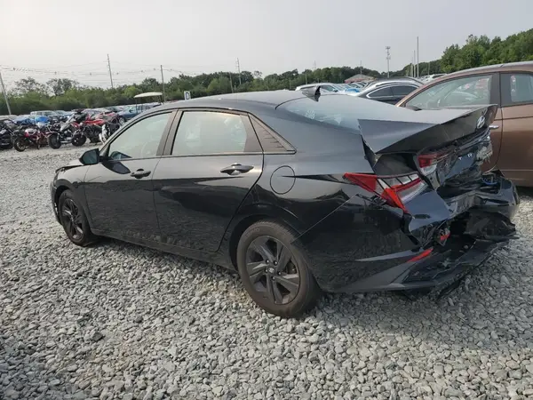 KMHLM4AJ3PU042810 2023 HYUNDAI ELANTRA - Image 2