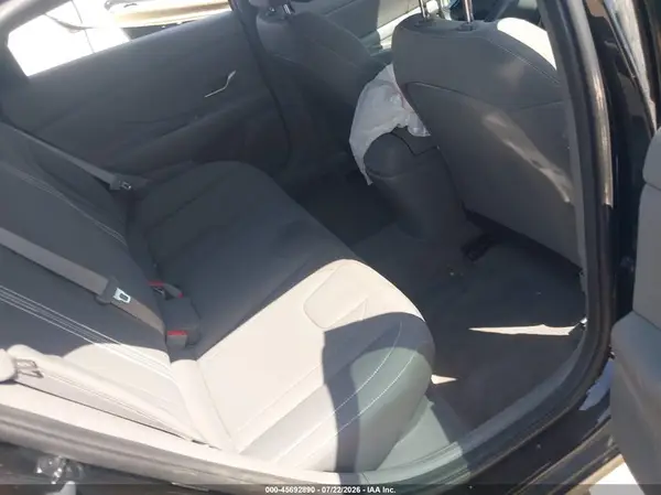 KMHLM4AJ3PU053127 2023 HYUNDAI ELANTRA - Image 8