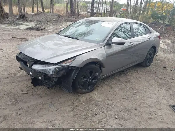KMHLM4AJ3PU059056 2023 HYUNDAI ELANTRA - Image 2