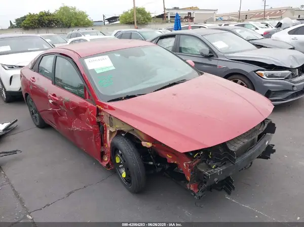 KMHLM4AJ3PU059543 2023 HYUNDAI ELANTRA - Image 1