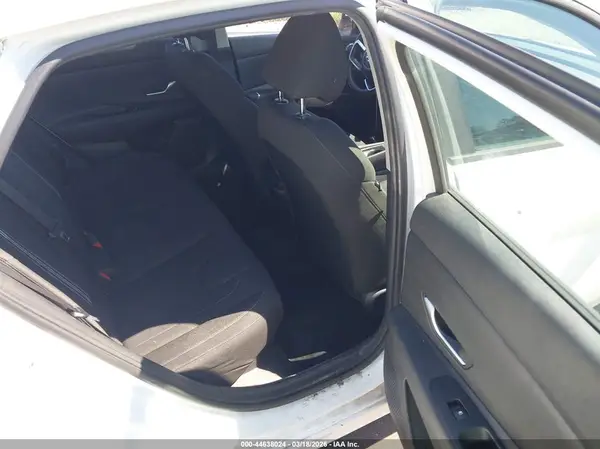 KMHLM4AJ3PU075080 2023 HYUNDAI ELANTRA - Image 8