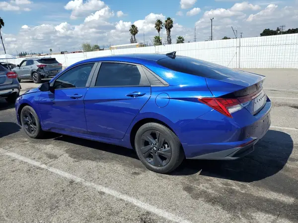KMHLM4AJ3PU075516 2023 HYUNDAI ELANTRA - Image 2