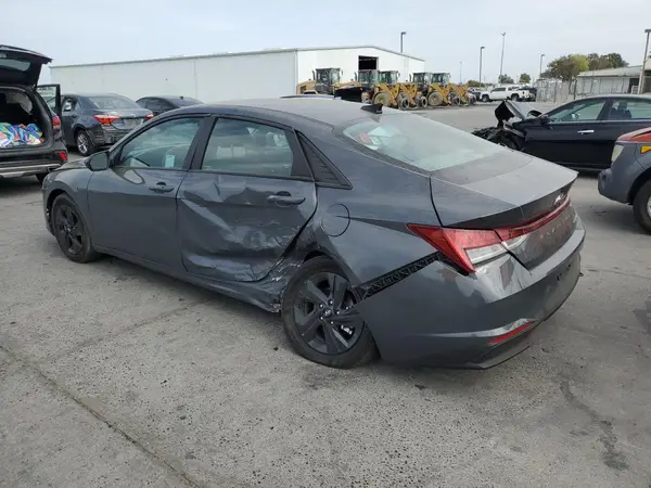 KMHLM4AJ3PU086080 2023 HYUNDAI ELANTRA - Image 2