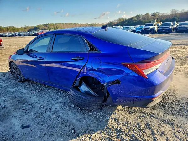 KMHLM4AJ3PU089187 2023 HYUNDAI ELANTRA - Image 2