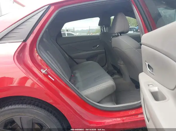 KMHLM4AJ4MU004854 2021 HYUNDAI ELANTRA - Image 8