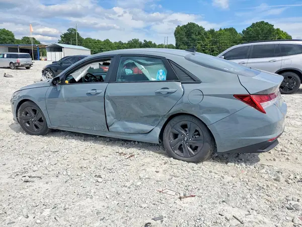 KMHLM4AJ4MU005292 2021 HYUNDAI ELANTRA - Image 2