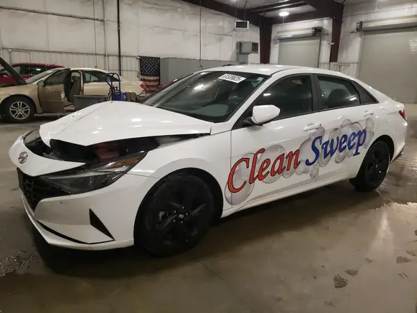 KMHLM4AJ4MU011688 2021 HYUNDAI ELANTRA - Image 1