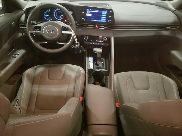 KMHLM4AJ4MU011688 2021 HYUNDAI ELANTRA - Image 8