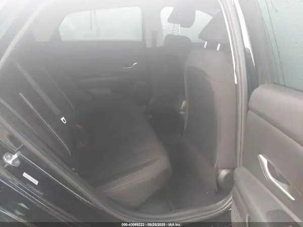 KMHLM4AJ4NU014799 2022 HYUNDAI ELANTRA - Image 8