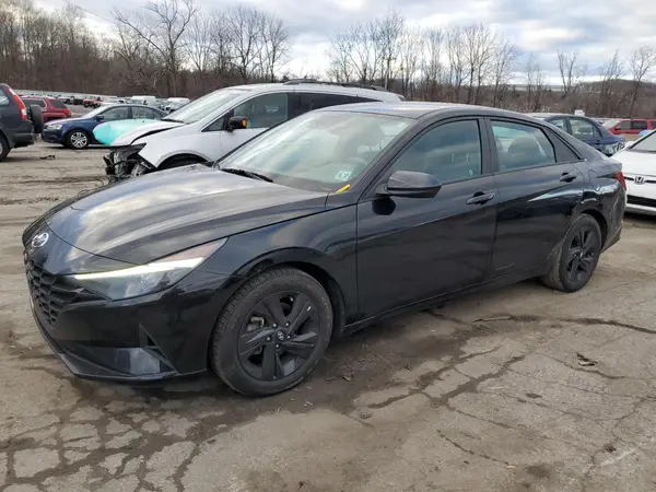 KMHLM4AJ4NU028458 2022 HYUNDAI ELANTRA - Image 1