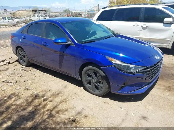 KMHLM4AJ4PU038474 2023 HYUNDAI ELANTRA - Image 1